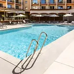 By Ihg Ξενοδοχείο Περπινιάν