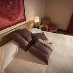 By Ihg