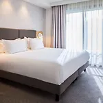 By Ihg 4* Περπινιάν