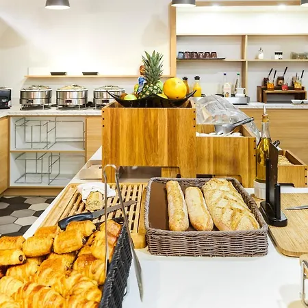 Perpignan, An Ihg Hotel