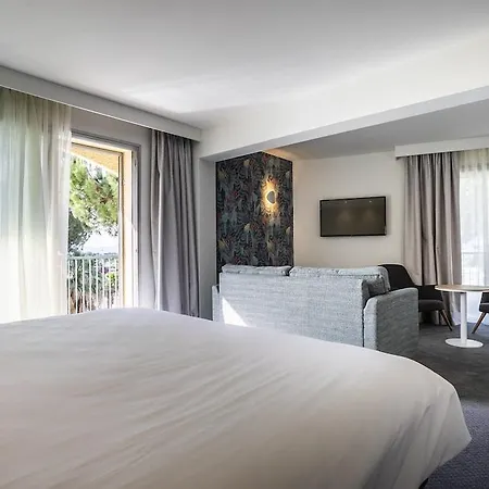 Hotel Perpignan, An Ihg 4*