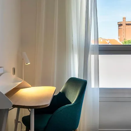 호텔 By Ihg 페르피냥