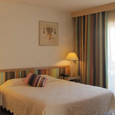 By Ihg Hotel