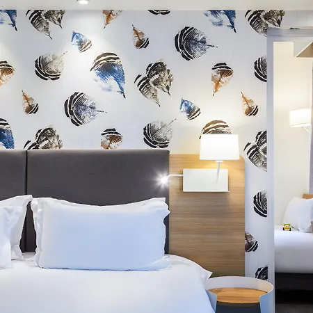 By Ihg