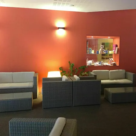 Perpignan, An Ihg Hotel
